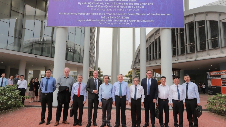 Nhân lực chất lượng cao sẽ làm mới động lực tăng trưởng cũ